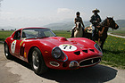 Bild: Ferrari 330 GTO (1963) - zwei versus 400 Pferde