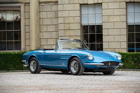 Ferrari 330 GTS (1967) - Lot 309 an der RM/Sotheby's "Cliveden House" Versteigerung am 12. Juni 2024