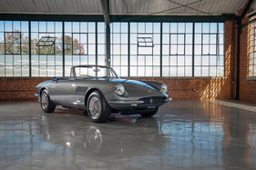 Ferrari 330 GTS by Pininfarina (1967) - offered as lot 242 at the RM/Sotheby's auction in Arizona on January 16/17, 2020