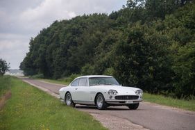 Ferrari 330GT 2+2 Series 1 (1964) - als Lot 20 an der Bonhams Chantilly Versteigerung am 3. September 2016