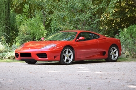Ferrari 360 Modena F1 Berlinetta (1999) - als Lot 105 angeboten an der Artcurial "Sur Les Champs 10" Versteigerung am 30. Oktober 2016