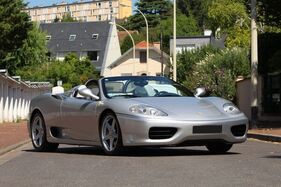Ferrari 360 Modena Spider F1 (2001) - als Lot 009 angeboten an der Artcurial Sur les Champs Versteigerung am 22. Oktober 2023