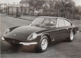 Ferrari 365 GT 2+2 (1968) - Serienersion