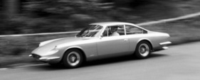 Ferrari 365 GT 2+2 (1968) – Testwagen von "Sports Car Graphic", gefahren von Luigi Chinetti Jr.