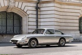 Ferrari 365 GT 2+2 (1969) - als Lot 124 angeboten an der Artcurial Le Mans Classic Versteigerung am 30. Juni 2023