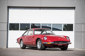 Ferrari 365 GT 2+2 (1969) - als Lot 208 an der RM/Sotheby's Versteigerung in Monterey am 24./25. August 2018