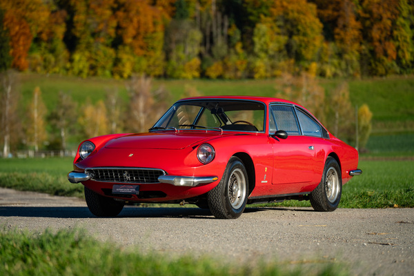 Image: Ferrari 365 GT 2+2 (1969) - offered at the auction of the Oldtimer Gallery in Gstaad on December 29, 2025