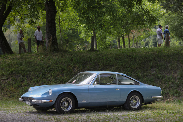 Ferrari 365 GT 2+2 "Queen Mary" (1968) - Albisgütli Classics Cars & Bikes Juli 2025