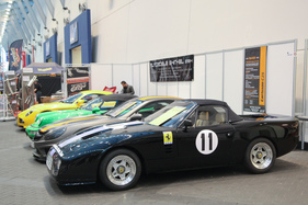 Ferrari 365 GT NART Spider (1969) - es wurden nur zwei dieser Autos gebaut, hier Chassis 12605 - wenn man den geschlossenen Wagen für EUR 1,5 Millionen anschaut, versteht man es (Techno Classica 2017)