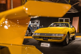 Ferrari 365 GTB/4 Daytona Berlinetta (1971) - versteigert als Lot 125 an der RM/Sotheby's Auktion in Paris am 3. Februar 2016