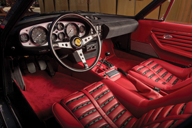 Ferrari 365 GTB/4 Daytona Berlinetta (1973) - als Lot 201 angeboten an der RM/Sotheby's Versteigerung "Driven by Disruption" in New York am 10. Dezember 2015