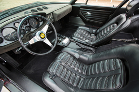 Ferrari 365 GTB/4 Daytona Berlinetta by Scaglietti (1971) - as lot 153 at the RM auction in Arizona on January 15/16, 2015