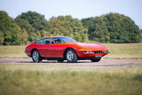 Ferrari 365 GTB/4 Daytona Berlinetta by Scaglietti (1973) - als Lot 142 an der RM Sotheby's Cliveden House Versteigerung 2025