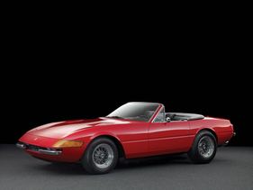 Ferrari 365 GTB_4 Daytona Spider by Scaglietti (1973) - als Lot 145 an der RM/Sotheby's Paris Versteigerung 2017