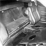 Ferrari 365 GTC/4 (1971) - Blick auf die Rückbank mit umgeklappten Sitzlehnen