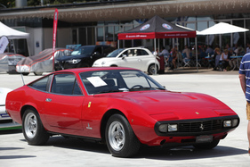Ferrari 365 GTC/4 (1971) - als Lot 45 an der Versteigerung der Oldtimer Galerie auf dem Dolder am 16. Juni 2018 (1971)