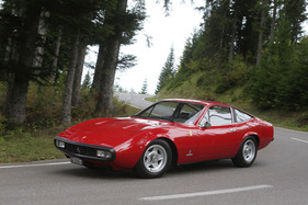 Ferrari 365 GTC/4 (1971) - manche Kritiker empfanden den Sportwagen zuwenig ferrari-like (1971)