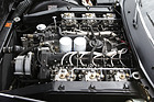 Ferrari 365 GTC/4 (1971) - vier Nockenwellen und sechs Weber-Doppelkörper-Vergaser