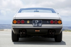 Ferrari 365 GTC/4 (1972) - als Lot 101 an der Bonhams Quail Lodge Auction am 14. August 2015