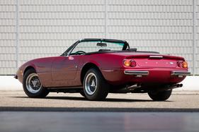 Ferrari 365 GTS/4 Daytona Spider (1971) - als Lot 059 an der Bonhams Quail Lodge Auction am 14. August 2015