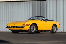 Ferrari 365 GTS_4 Daytona Spider (1971) - als Lot S266 an der Mecum Kissimmee Versteigerung 2025