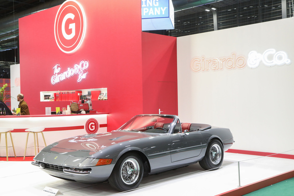 Ferrari 365 GTS/4 "Daytona" Spider (1971) - einer von drei offenen Daytona, hier bei Girardo & Co - Rétromobile Paris 2024