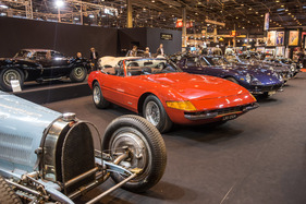Ferrari 365 GTS/4 Daytona Spider (1972) - auf dem Stand von Lukas Hüni - Rétromobile Paris 2016