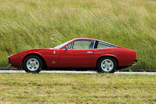 Image: Ferrari 365GTC/4 (1971) - offered at the auction of the Oldtimer Galerie Toffen on the occasion of the Dolder Classics on June 8, 2013
