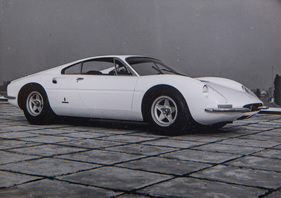 Ferrari 365P (1966) - der dreisitzige "Dinone"