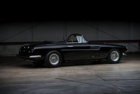 Ferrari 375 America Vignale Cabriolet (1954) - als Lot 321 an der RM/Sotheby's Monterey Versteigerung am 20. August 2022