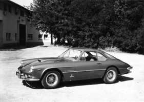 Ferrari 400 Superamerica (1962) - der Motor dieses Wagens bildete dann auch die Basis für den 330 GT