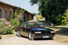 Ferrari 400i (1981) - Lot 027 at the Artcurial Musée Automobile du Château de Vernon auction 2025