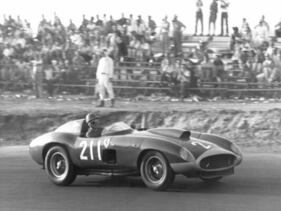 Ferrari 410 Sport Spider (1955) - als Lot 355 an der RM/Sotheby's Monterey Versteigerung am 20. August 2022