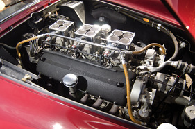 Ferrari 410 Superamerica Scaglietti (1957) - War für lange Zeit der grösste Ferrari-Motor in einem Strassenfahrzeug