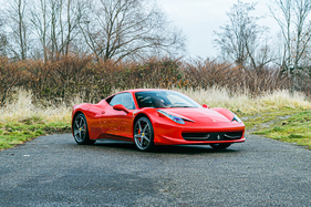 Ferrari 458 Italia (2011) - als Lot 186 angeboten an der RM/Sotheby's Versteigerung von Paris am 1. Februar 2023