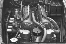 Ferrari 500 Mondial (1954) - Blick in den Motorraum des Vierzylinders mit zwei Litern Hubraum