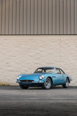 Ferrari 500 Superfast Series II (1966) - imposante Erscheinung