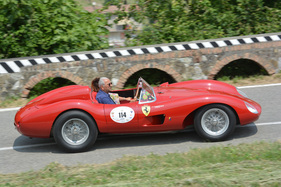 Ferrari 500 TRC (1957) - am Bergrennen Vernasca Silver Flag 2014