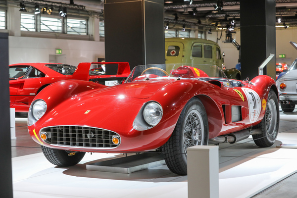 Ferrari 500 TRC (1957) - in der Sonderschau "75 Jahre Ferrari" - Auto Zürich 2022