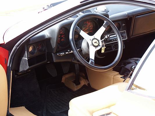 Ferrari 512 BB (1981) - Interieur mit Klimaanlage