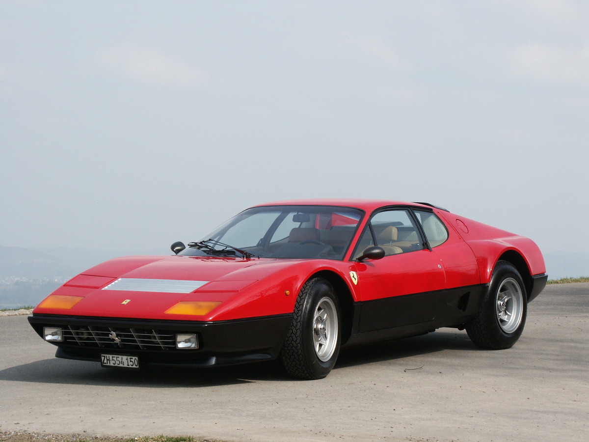 Ferrari 512 BB (1981) - typisch für die Zeit sind die Ballon-Reifen von Michelin
