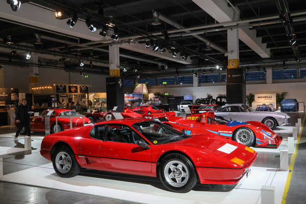 Ferrari 512 BBi (1983) - Teil der Sonderschau "75 Jahre Ferrari" - Auto Zürich 2022