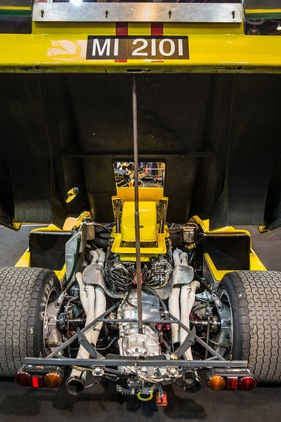 Ferrari 512 M (1970) - Fünfliter-Zwölfzylinder bei Fisken - Rétromobile Paris 2016