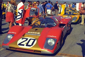 Ferrari 512 M (1971) - Der Ferrari 512M vom Young American Racing Team mit Masten Gregory und Gregg Young (24 Stunden Rennen von Daytona 1971)