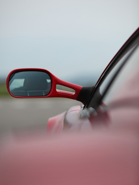 Ferrari 512 M (1995) - Blick über die breite Flanke