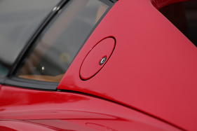 Ferrari 512 M (1995) - Tanköffnung links