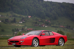 Ferrari 512 M (1995) - fast zwei Meter breit aber nur knapp über 1,1 Meter hoch