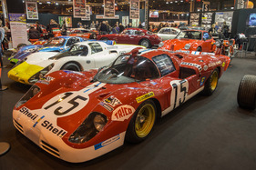Ferrari 512 S Langheck (1970) - neben einem Gegner von damals - Rétromobile Paris 2016