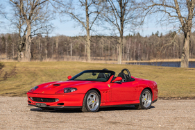 Ferrari 550 Barchetta Pininfarina (2001) - als Lot 150 angeboten an der RM/Sotheby's Villa Erba Versteigerung am 20. Mai 2023