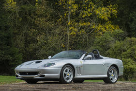 Ferrari 550 Barchetta Pininfarina (2002) - als Lot 29 an der Bond Street Versteigerung von Bonhams am 6. Dezember 2015